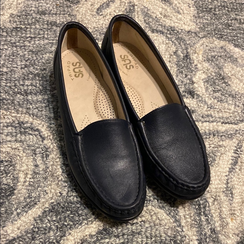 SAS Women's Black Loafers